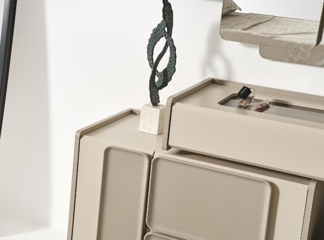 Бежевый спальный гарнитур Миранта, CELMO Бежевый спальный гарнитур Миранта, CELMO