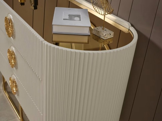 Белая спальня Gucci Гуччи с золотом, Green