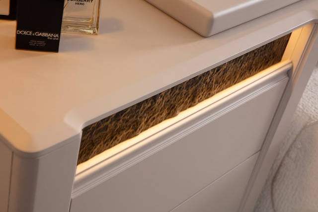 Модная современная спальня Жемчужина ( Инчи) ROLL