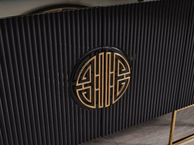 Черная тумба под телевизор Gucci , Грин