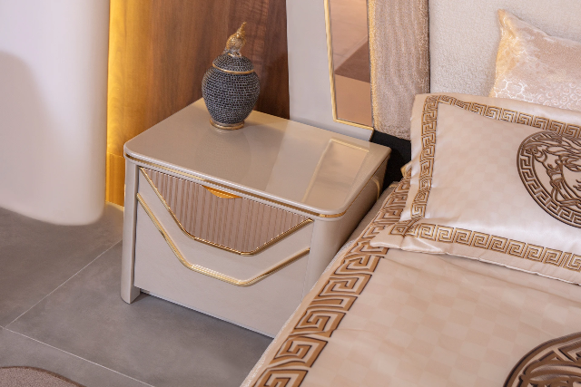 Спальня Бентли с золотом в стиле АРТ-Деко, NERO Спальня Бентли с золотом в стиле АРТ-Деко, NERO