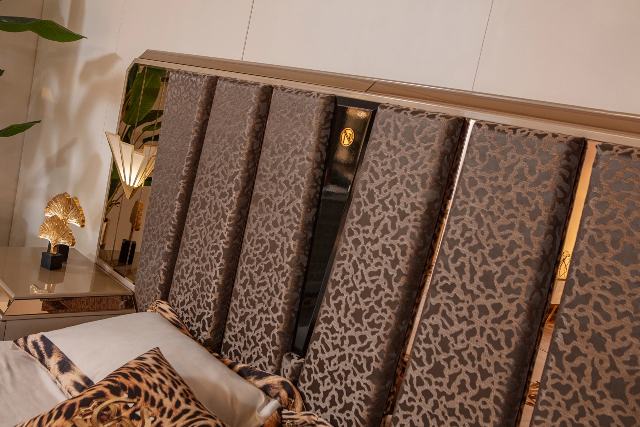 Элитная дизайнерская спальня Алмаз NERO Элитная дизайнерская спальня Алмаз NERO