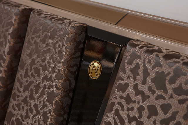 Элитная дизайнерская спальня Алмаз NERO Элитная дизайнерская спальня Алмаз NERO