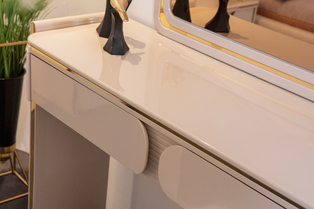 Белая спальня Галактика в стиле модерн NERO Белая спальня Галактика в стиле модерн NERO