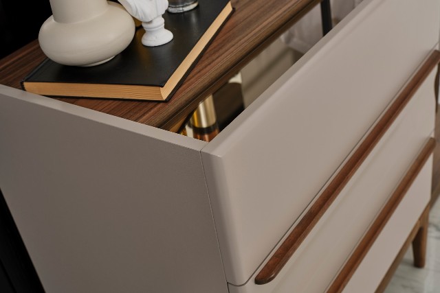 Современный комплект мебели для спальни Нова, Онс Современный комплект мебели для спальни Нова, Онс