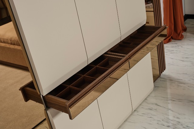 Спальня Монза в цвете орех зебрано ONS, Турция