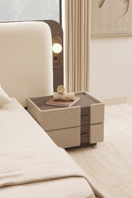 Современный мебельный гарнитур в спальню Лион, Идол