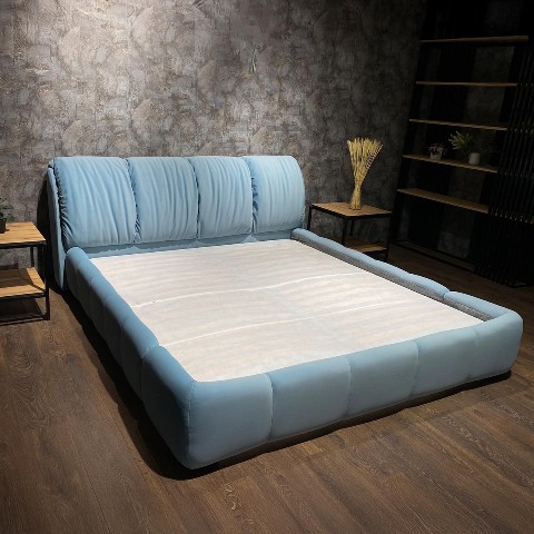 Голубая мягкая двухспальная кровать Лагуна  L 055, Р