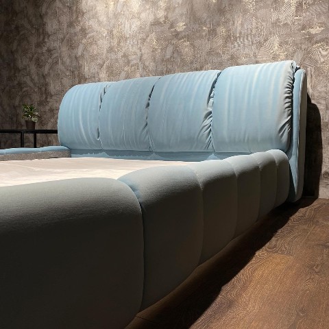 Голубая мягкая двухспальная кровать Лагуна  L 055, Р