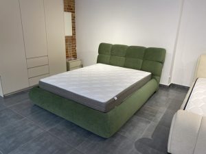 Мягкая зеленая кровать Лаура  L 061, Р