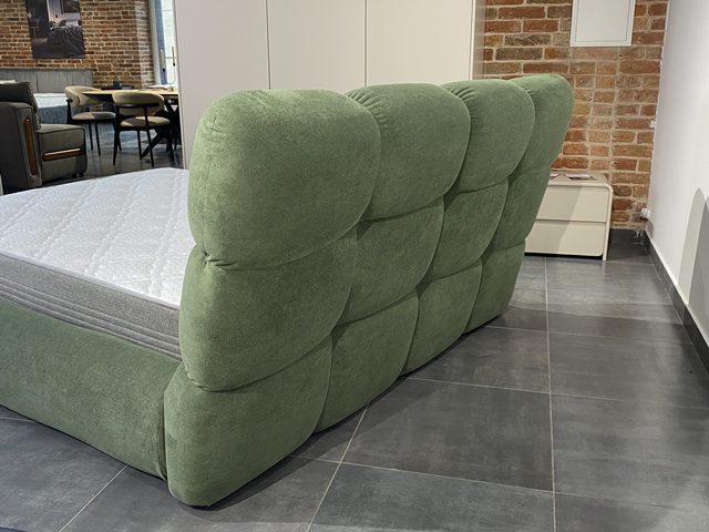 Мягкая зеленая кровать Лаура L 061, Р Мягкая зеленая кровать Лаура L 061, Р