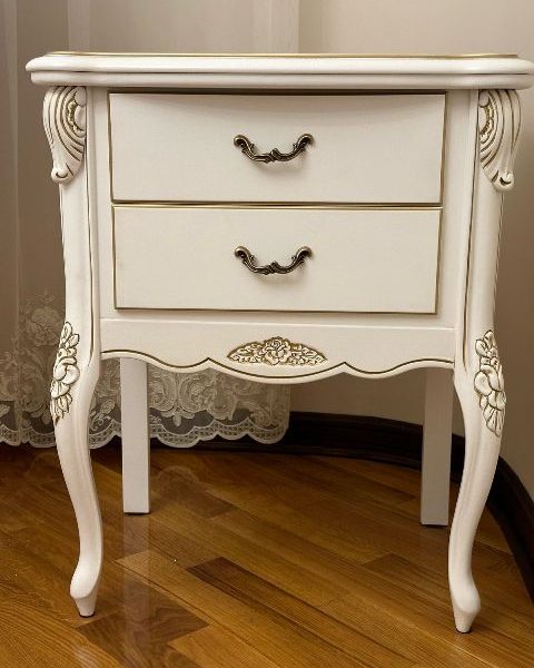 Белая прикроватная тумбочка Изабелла, Румыния