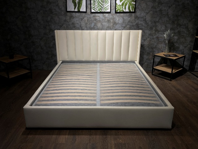 Красивая белая мягкая кровать Снежка L011, Р Красивая белая мягкая кровать Снежка L011, Р