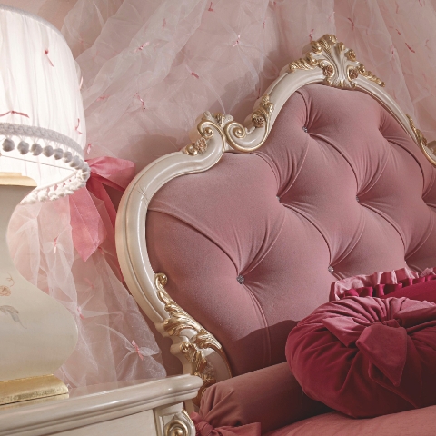 Классическая итальянская мебель в детскую Венера Ghezzani Классическая итальянская мебель в детскую Венера Ghezzani