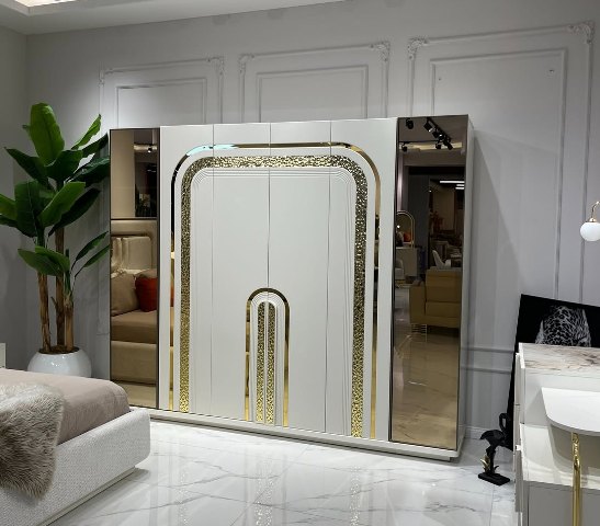 Турецкий 6-дверный шкаф в стиле арт-деко с золотой отделкой